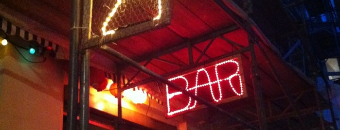 Fabelhaft Bar is one of สถานที่ที่ Irina ถูกใจ.
