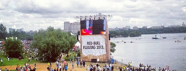 Red Bull Flugtag 2013 is one of Annaさんのお気に入りスポット.