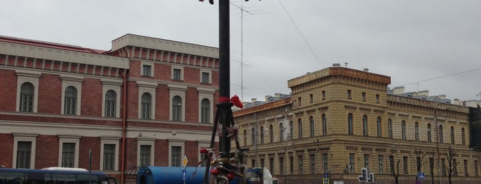 Поцелуев мост is one of My favorites for Bridges.