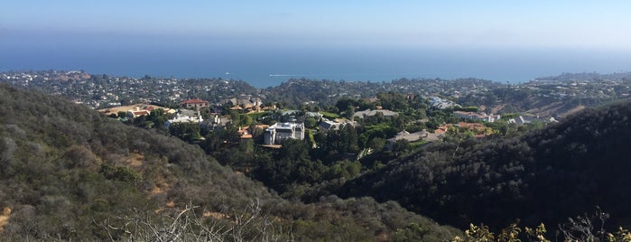 Temescal Gateway State Park is one of Lugares favoritos de David.