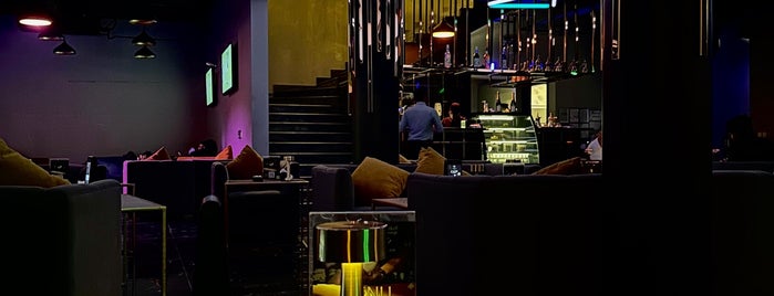 Lazurd Lounge is one of 💨 Riyadh.