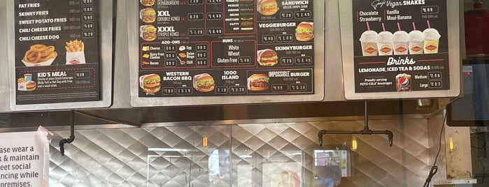Fatburger is one of Hamburguesas.