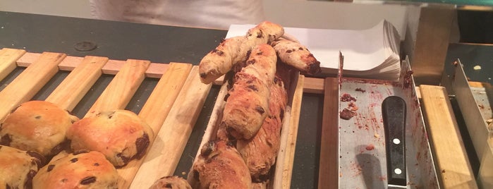 Zeit für Brot is one of Frankfort.