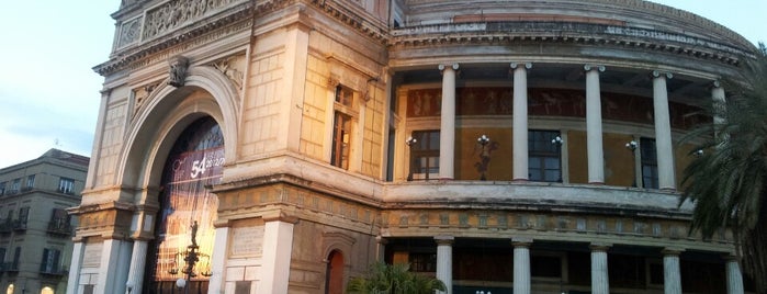 Teatro Politeama Garibaldi is one of สถานที่ที่บันทึกไว้ของ PMO Tourist.