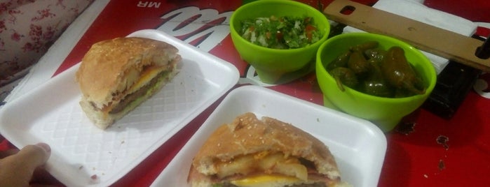 Toño's Burger is one of comidillas fuera.