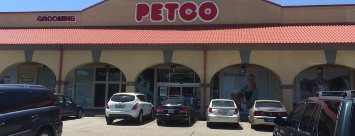 Petco is one of Dog Friendly New Orleans.