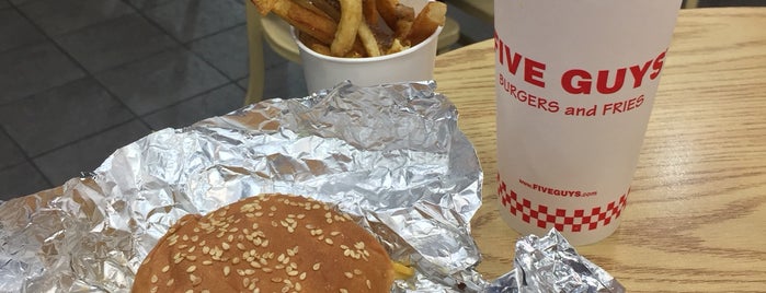 Five Guys is one of 去过的.