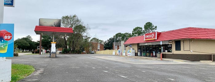 Circle K is one of Mary’s Liked Places.