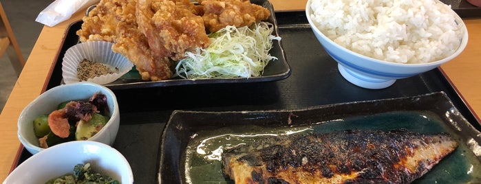 魚ばぁさんの食堂 おくどさん レインボー店 is one of Kojiさんのお気に入りスポット.