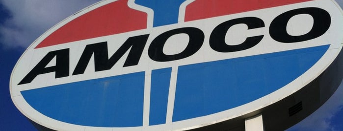 World's Largest Amoco Sign is one of What makes St. Louis AWESOME!!!.