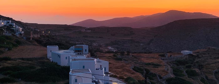 Fata Morgana Studios is one of Folegandros.