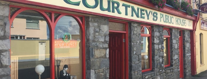 Courtneys is one of Guide to Ballybunion's best spots.