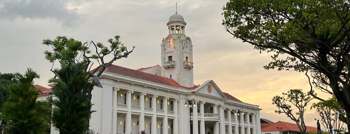Hwa Chong Institution (High School Section) is one of SAT Test Centres in Singapore.