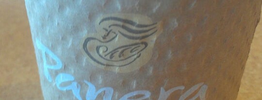 Panera Bread is one of Charさんのお気に入りスポット.
