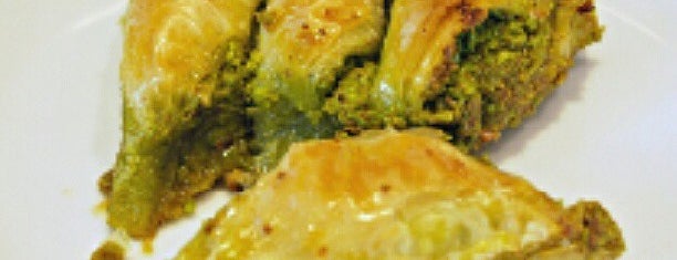 Gazıantep fıstıkcıoglu baklava is one of Tatlı ve Börek.