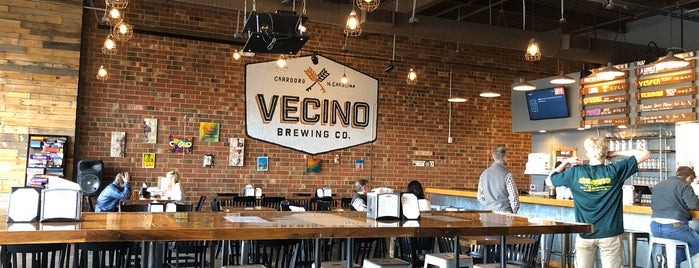 Vecino Brewing Co. is one of Tempat yang Disukai Brittany.