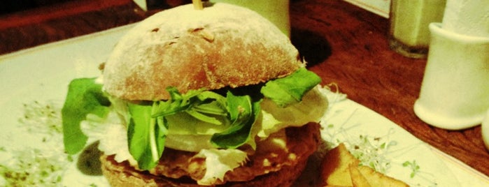 Big Kahuna Burger is one of Burguer.