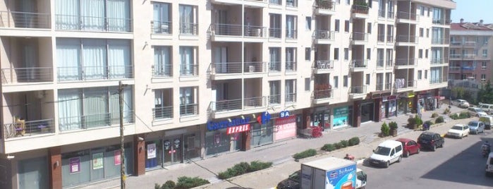 CarrefourSA Süper is one of Nedim'in Beğendiği Mekanlar.