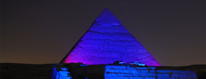 Great Pyramids of Giza is one of Arthur's fun Places to Travel to!.