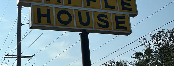 Waffle House is one of Guide to Daphne's best spots.