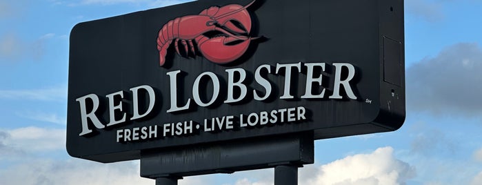 Red Lobster is one of Must-see seafood places in Canton, OH.