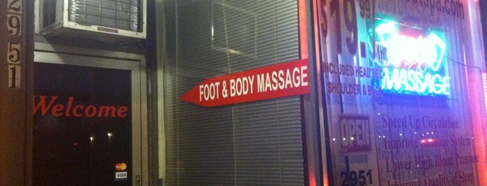 LA Foot Massage is one of Lydia 님이 저장한 장소.