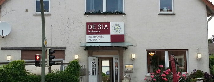 Pizzeria De Sia is one of Essen in Bielefeld.