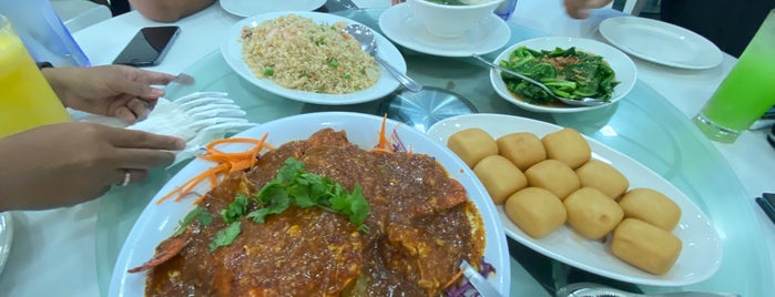 Restoran Makanan Laut Chai Chee is one of Jln Jln Cari Makan.