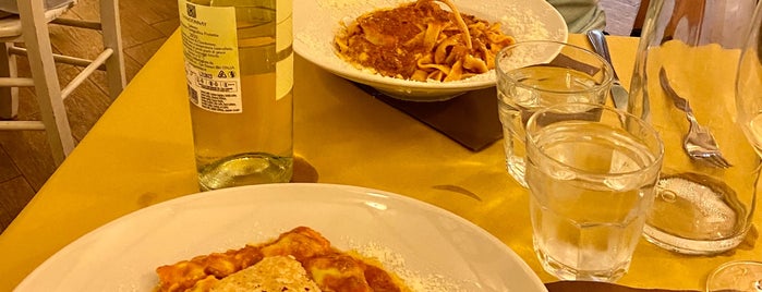 Pasta e Vino - Come na vorta is one of Vallyri’s Liked Places.