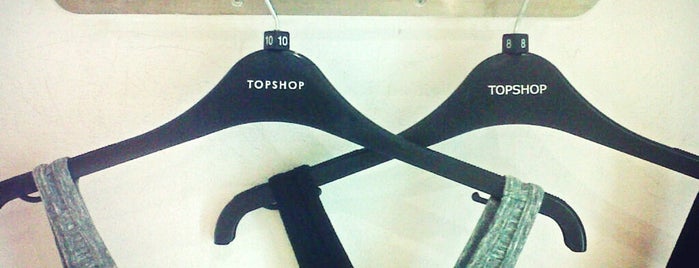 Topshop is one of Venue Of Discovery Shopping Mall.