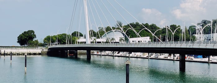 Keppel Bay Bridge is one of Singapore.