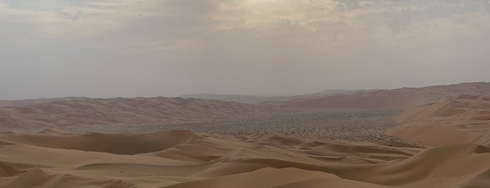 Liwa Dunes is one of ОАЭ.