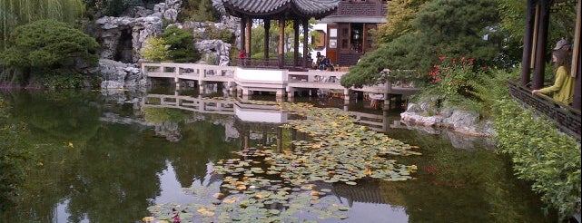 Lan Su Chinese Garden is one of I <3 Oregon.