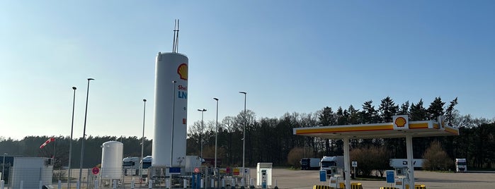 Shell is one of Shell aktuell.