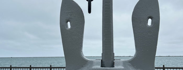 USS Chicago Anchor is one of The 15 Best Scenic Lookouts in Chicago.