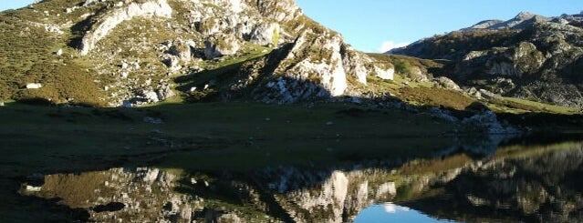 Lago Ercina is one of Principado de Asturias.