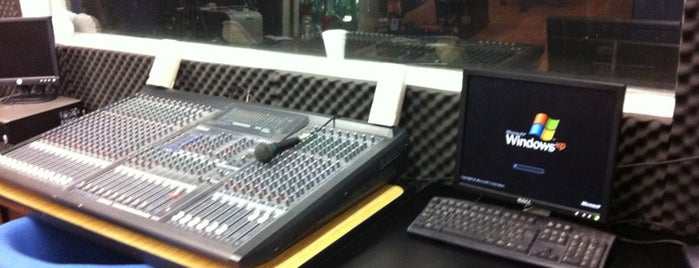 Radio ITESM Saltillo Radio X-10-SE is one of De HRX.