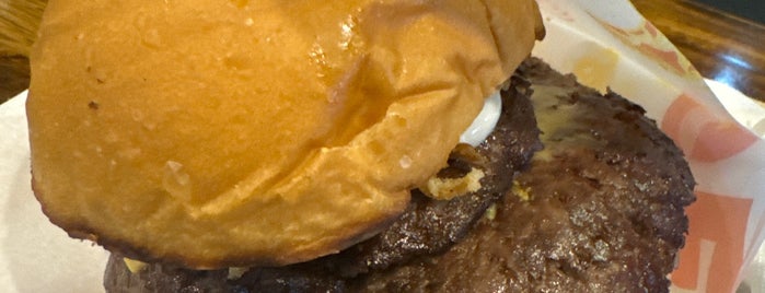 Kiwi Smash Burger is one of CNXsavoury.