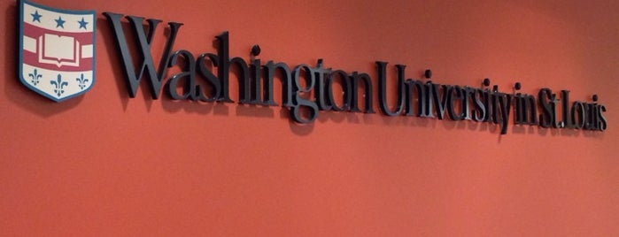 Washington University in St. Louis DC Center is one of Lugares favoritos de Sarah.