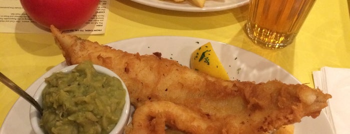 The Golden Union Fish Bar is one of Must See London.