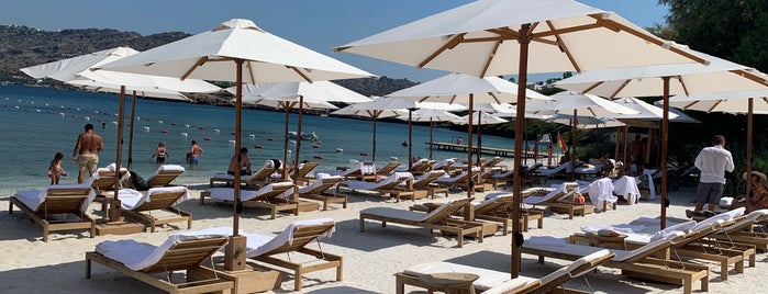 The Bodrum Edition Beach is one of Tempat yang Disukai Szny.