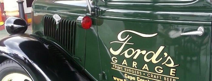 Ford's Garage is one of mark : понравившиеся места.