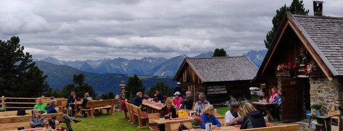 Kölner Haus is one of Didier'in Beğendiği Mekanlar.