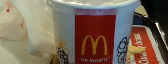 McDonald's is one of Lukasさんのお気に入りスポット.