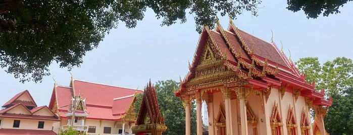 Wat Pho Sri Nai is one of northeast to go.