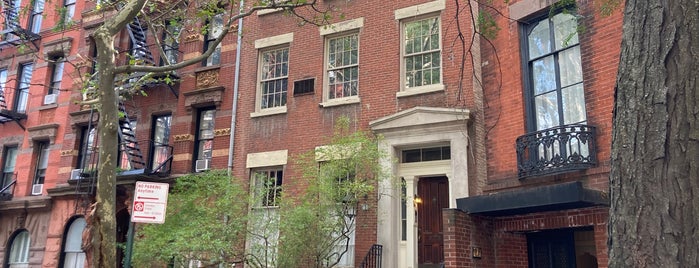 Joseph Brodsky's Home, 1980–1996 is one of nyc.