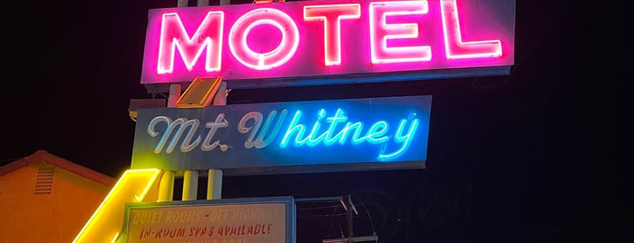 Mt. Whitney Motel is one of Central CALIFORNIA vintage signs.