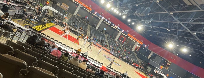 Gateway Center Arena at College Park is one of Chesterさんのお気に入りスポット.