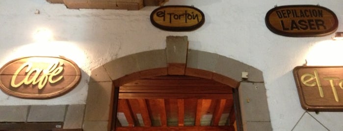 El Tortón Café is one of สถานที่ที่ Sergio ถูกใจ.