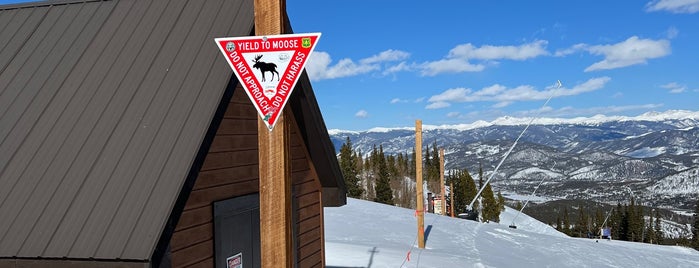 Colorado SuperChair is one of Mile High.